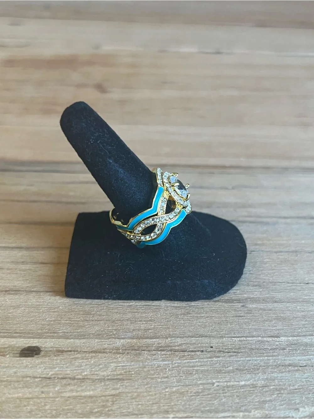 Gold-Tone Clear Oval Stone Center  Turquoise Accents Triple Band Ring Size 7